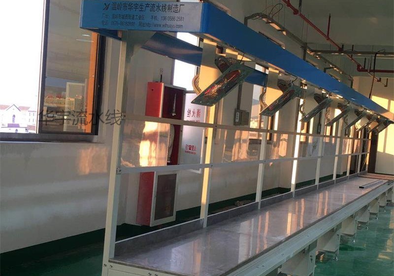 裝（zhuāng）配（pèi）工作台