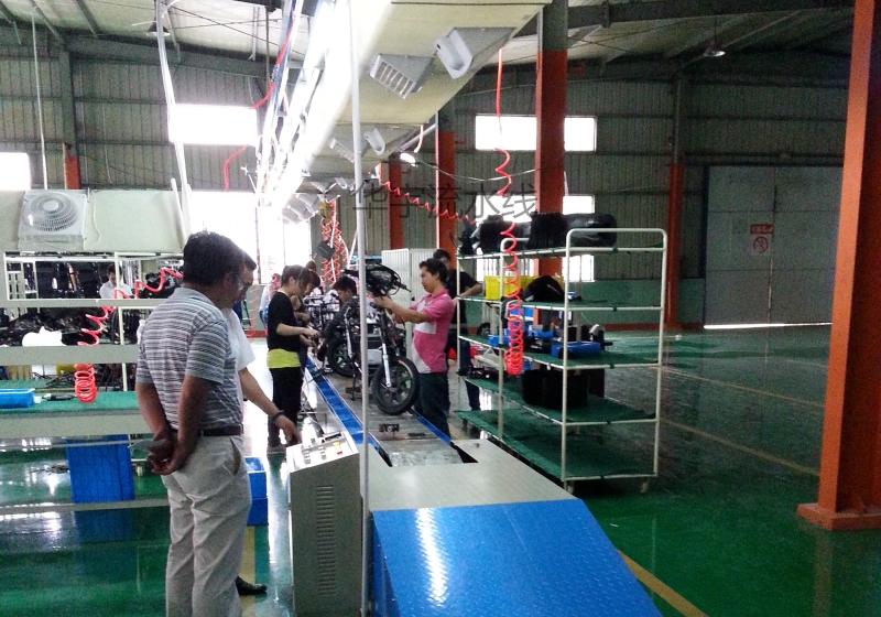 電動（dòng）車生產流水線